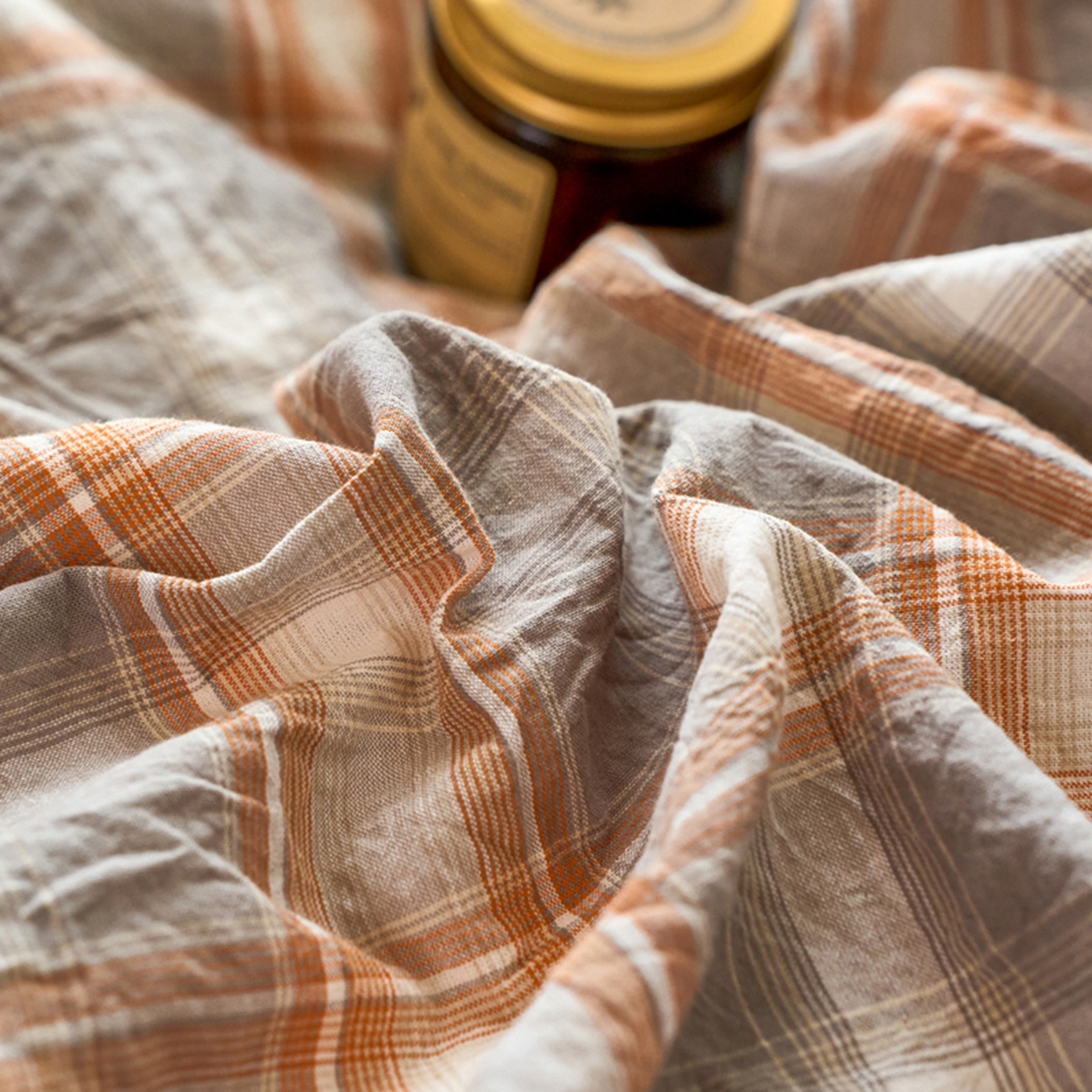 91家纺网 家纺一手货源 找家纺 春皖家纺 2026春夏新款全棉水洗棉单枕套枕套单件单品枕套 栗木-咖格