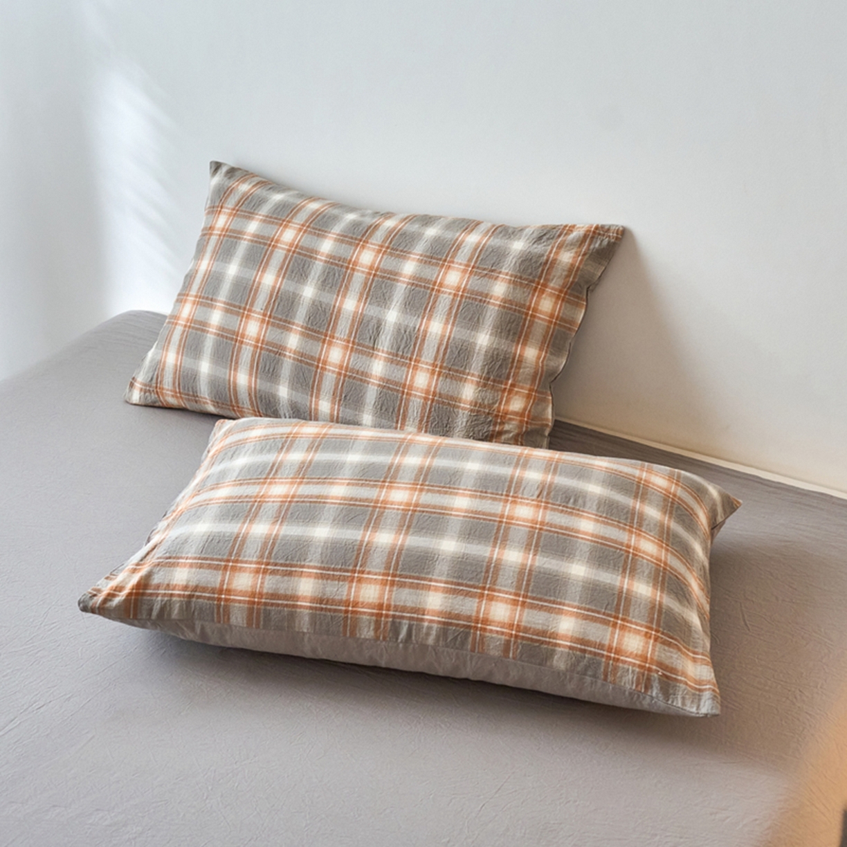 91家纺网 家纺一手货源 找家纺 春皖家纺 2026春夏新款全棉水洗棉单枕套枕套单件单品枕套 栗木-咖格