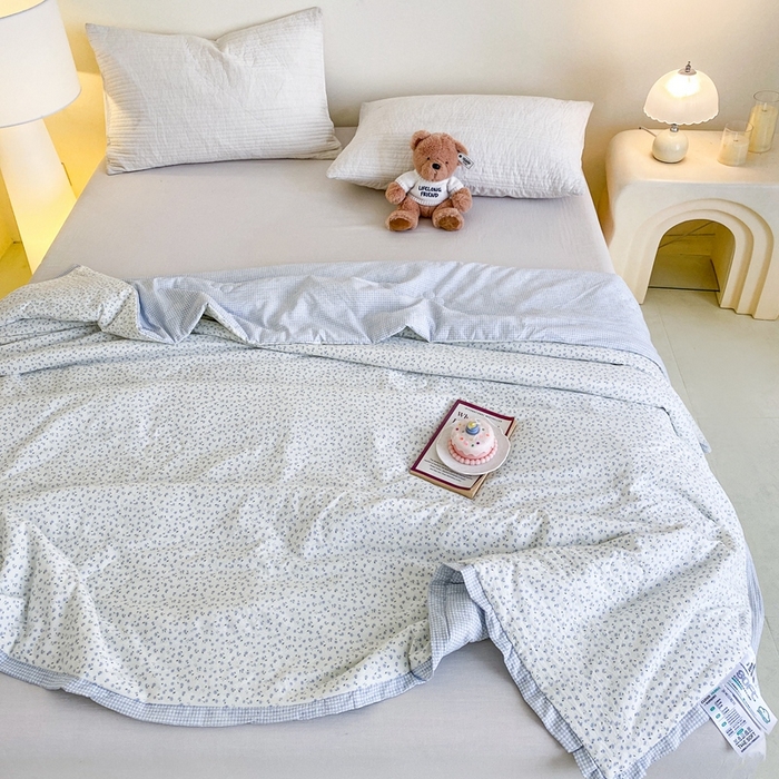 91家纺网 家纺一手货源 找家纺 宇淳国际 2026新款水洗棉荷叶边夏凉被 蓝星絮语