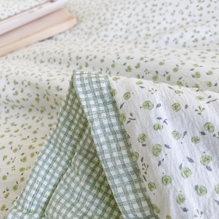 91家纺网 家纺一手货源 找家纺 宇淳国际 2026新款水洗棉荷叶边夏凉被 浅绿云烟