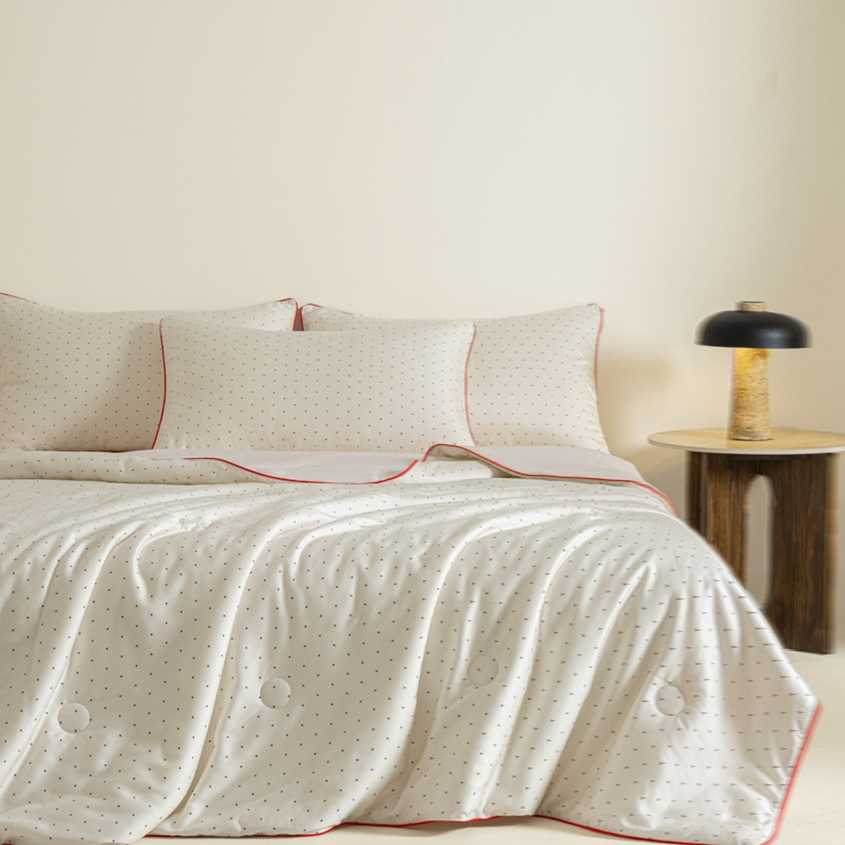 91家纺网 家纺一手货源 找家纺 爱彼家纺 2026新款冰丝印花夏被四件套滚边设计款冰丝空调被印花单夏被-系列一 夜影郁香