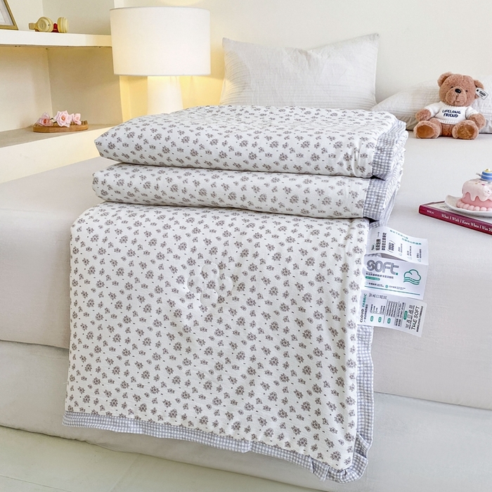 宇淳国际 2026新款水洗棉荷叶边夏凉被 田园碎梦