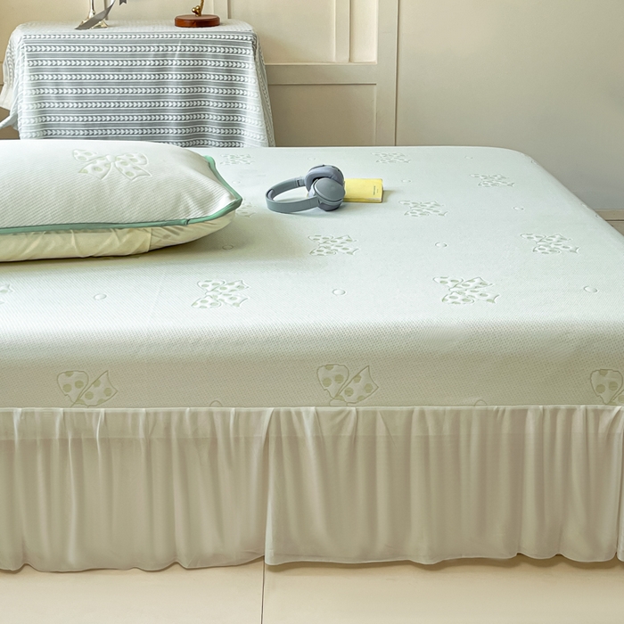 91家纺网 家纺一手货源 找家纺 悦织湾家纺 2026新款提花凉豆豆凉席三件套夏季3D豆豆席冰爽席子床裙款蝴蝶结小熊系列 床裙款-蝴蝶结绿