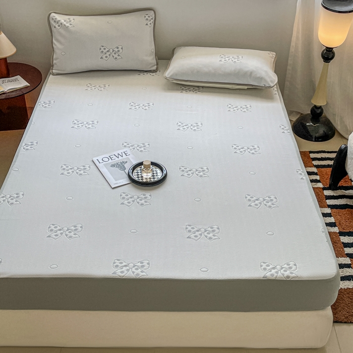 91家纺网 家纺一手货源 找家纺 悦织湾家纺 2026新款提花凉豆豆凉席三件套夏季3D豆豆席冰爽席子床笠款蝴蝶结小熊系列 蝴蝶结灰