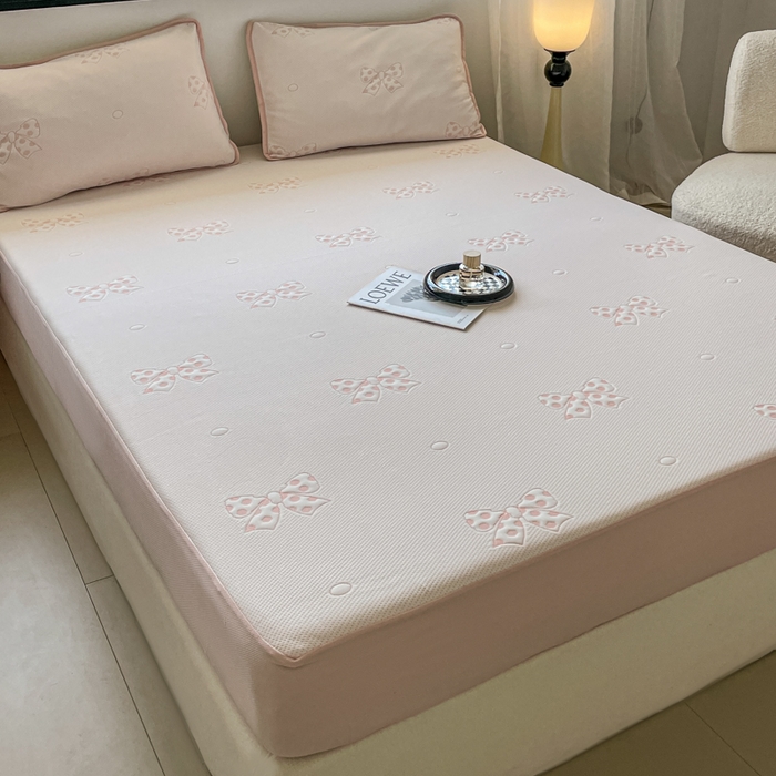 91家纺网 家纺一手货源 找家纺 悦织湾家纺 2026新款提花凉豆豆凉席三件套夏季3D豆豆席冰爽席子床笠款蝴蝶结小熊系列 蝴蝶结粉