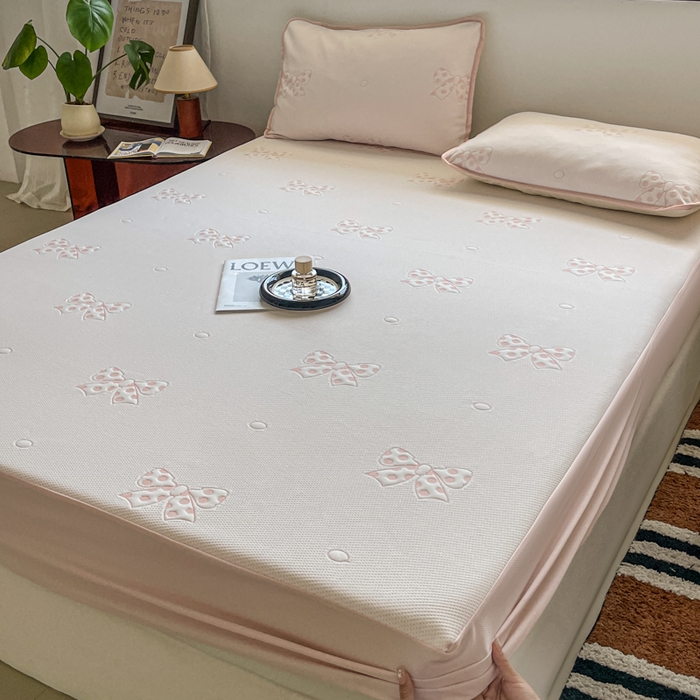 91家纺网 家纺一手货源 找家纺 悦织湾家纺 2026新款提花凉豆豆凉席三件套夏季3D豆豆席冰爽席子床笠款蝴蝶结小熊系列 蝴蝶结粉