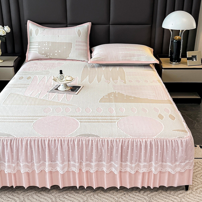 91家纺网 家纺一手货源 找家纺 雅诗帛 2026新款凉感丝PE凉感床裙款凉席三件套-几何系列 几何粉-床裙