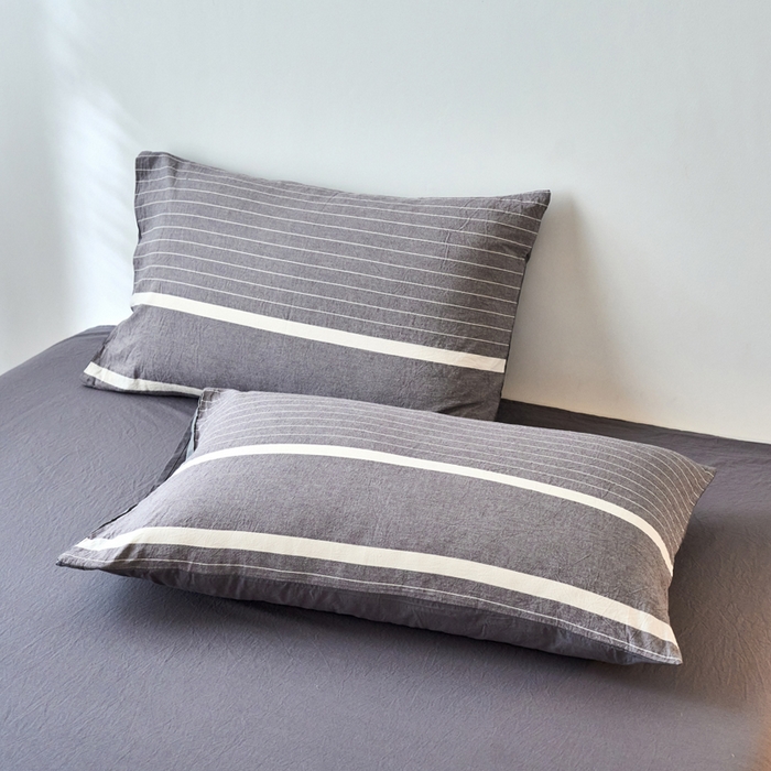 91家纺网 家纺一手货源 找家纺 春皖家纺 2026春夏新款全棉水洗棉单枕套枕套单件单品枕套 素雅-灰条