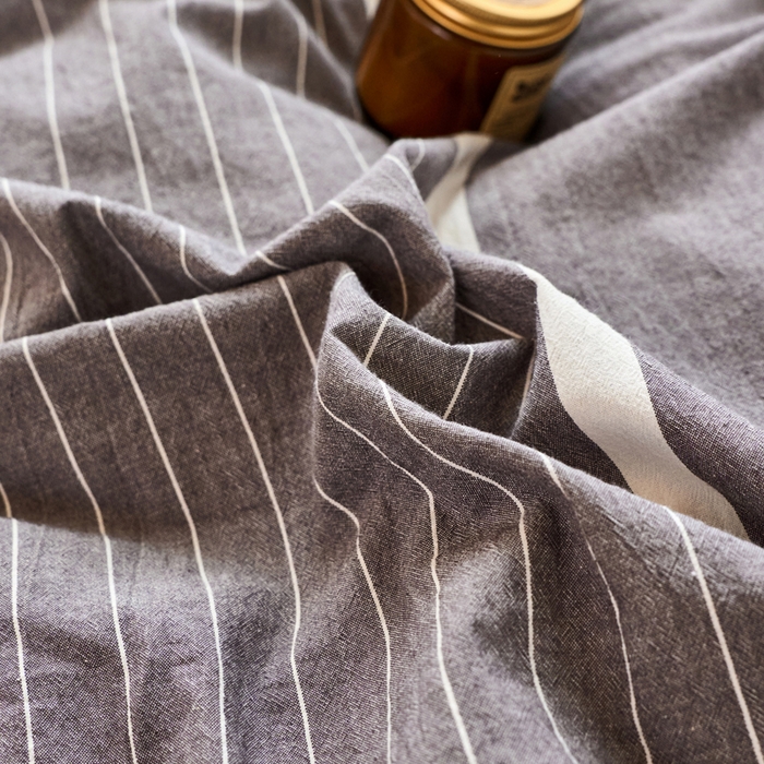 91家纺网 家纺一手货源 找家纺 春皖家纺 2026春夏新款全棉水洗棉单枕套枕套单件单品枕套 素雅-灰条