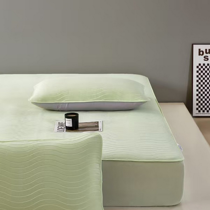 91家纺网 家纺一手货源 找家纺 玖玖爱家纺 2026新款0胶感母婴呱呱席床笠款 嫩芽绿