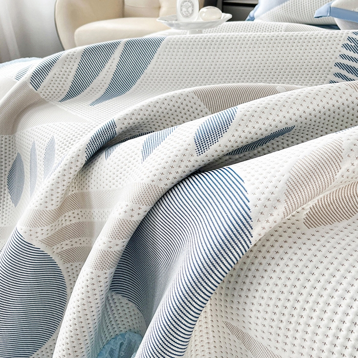 91家纺网 家纺一手货源 找家纺 雅诗帛 2026新款凉感丝PE凉感床裙款凉席三件套-几何系列 几何蓝-床裙