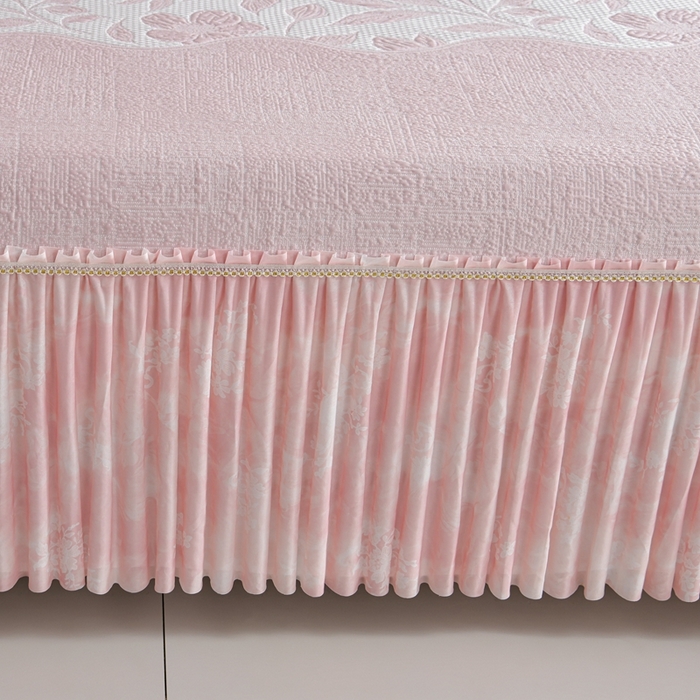 91家纺网 家纺一手货源 找家纺 诺梵家纺 2026新款冰豆豆PE高分子凉感印花床裙款凉席三件套 小蛮腰粉