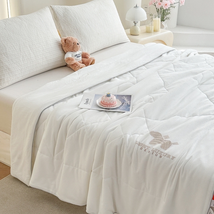 91家纺网 家纺一手货源 找家纺 宇淳国际 2026新款华夫格夏凉被 本白