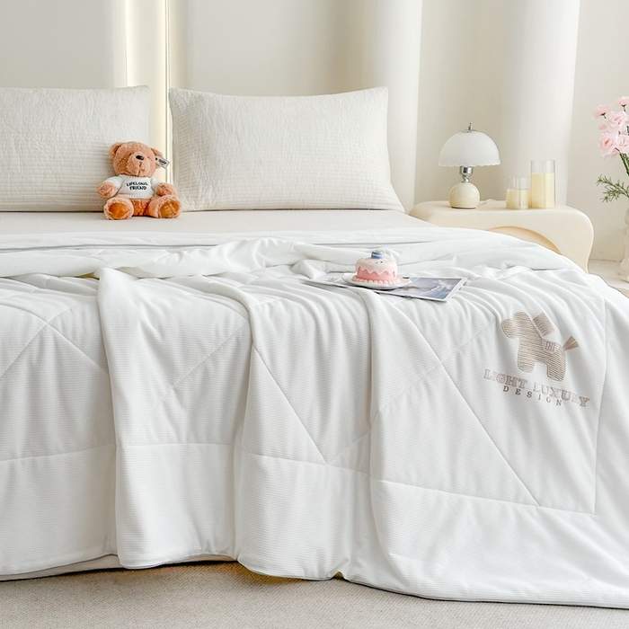 91家纺网 家纺一手货源 找家纺 宇淳国际 2026新款华夫格夏凉被 本白