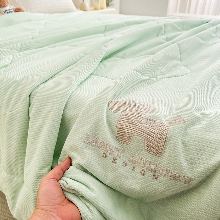 91家纺网 家纺一手货源 找家纺 宇淳国际 2026新款华夫格夏凉被 浅绿