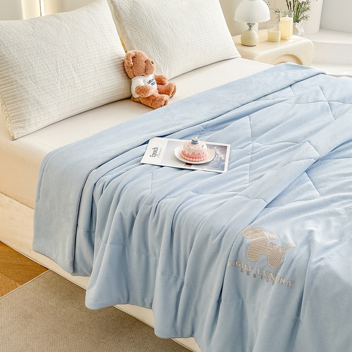 91家纺网 家纺一手货源 找家纺 宇淳国际 2026新款华夫格夏凉被 浅蓝灰