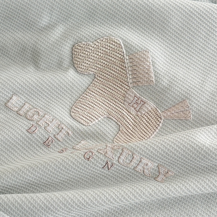 91家纺网 家纺一手货源 找家纺 宇淳国际 2026新款华夫格夏凉被 浅灰