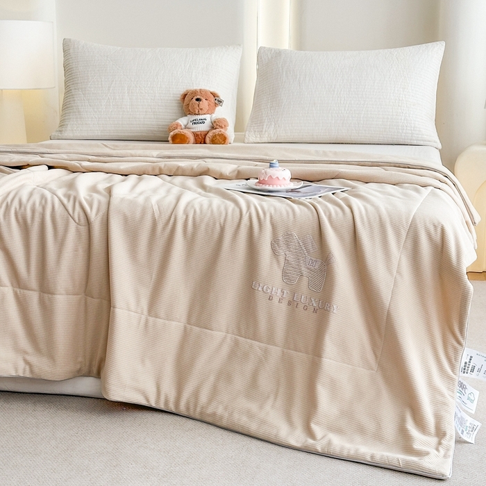 91家纺网 家纺一手货源 找家纺 宇淳国际 2026新款华夫格夏凉被 卡其