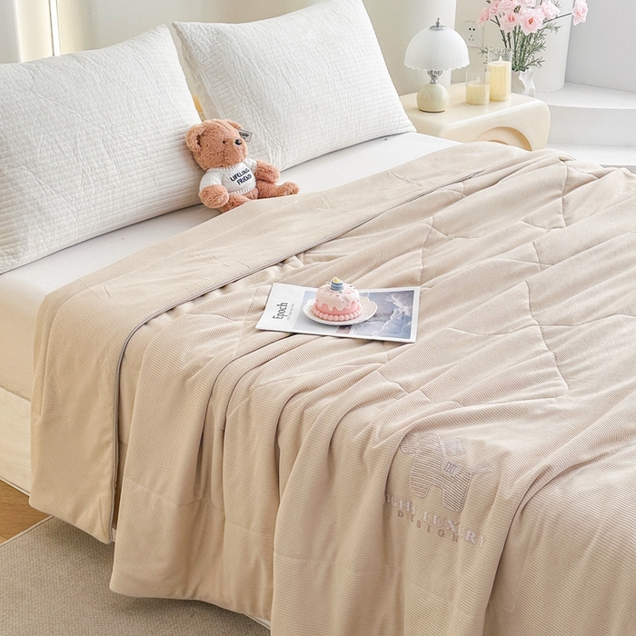 91家纺网 家纺一手货源 找家纺 宇淳国际 2026新款华夫格夏凉被 卡其