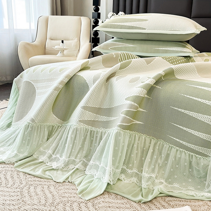 91家纺网 家纺一手货源 找家纺 雅诗帛 2026新款凉感丝PE凉感床裙款凉席三件套-几何系列 几何绿-床裙