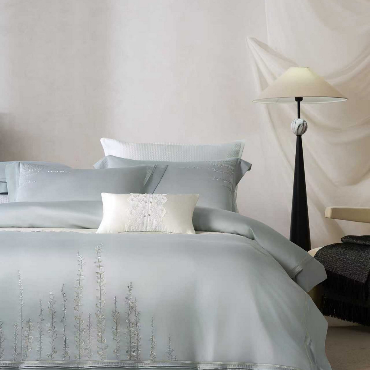 91家纺网 家纺一手货源 找家纺 玖玖爱家纺 2026新款100支长绒棉东方禅意柔奢风极简治愈四件套-漫枝 漫枝-冰川兰