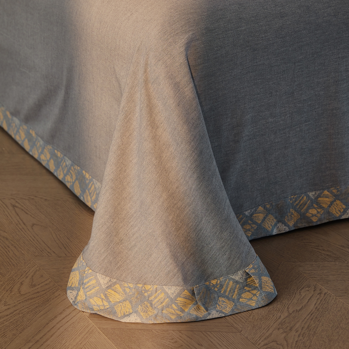 91家纺网 家纺一手货源 找家纺 （总）仰望棉麻双层纱供应链 2026新款全棉色织提花双层纱纽扣款四件套-木林漫