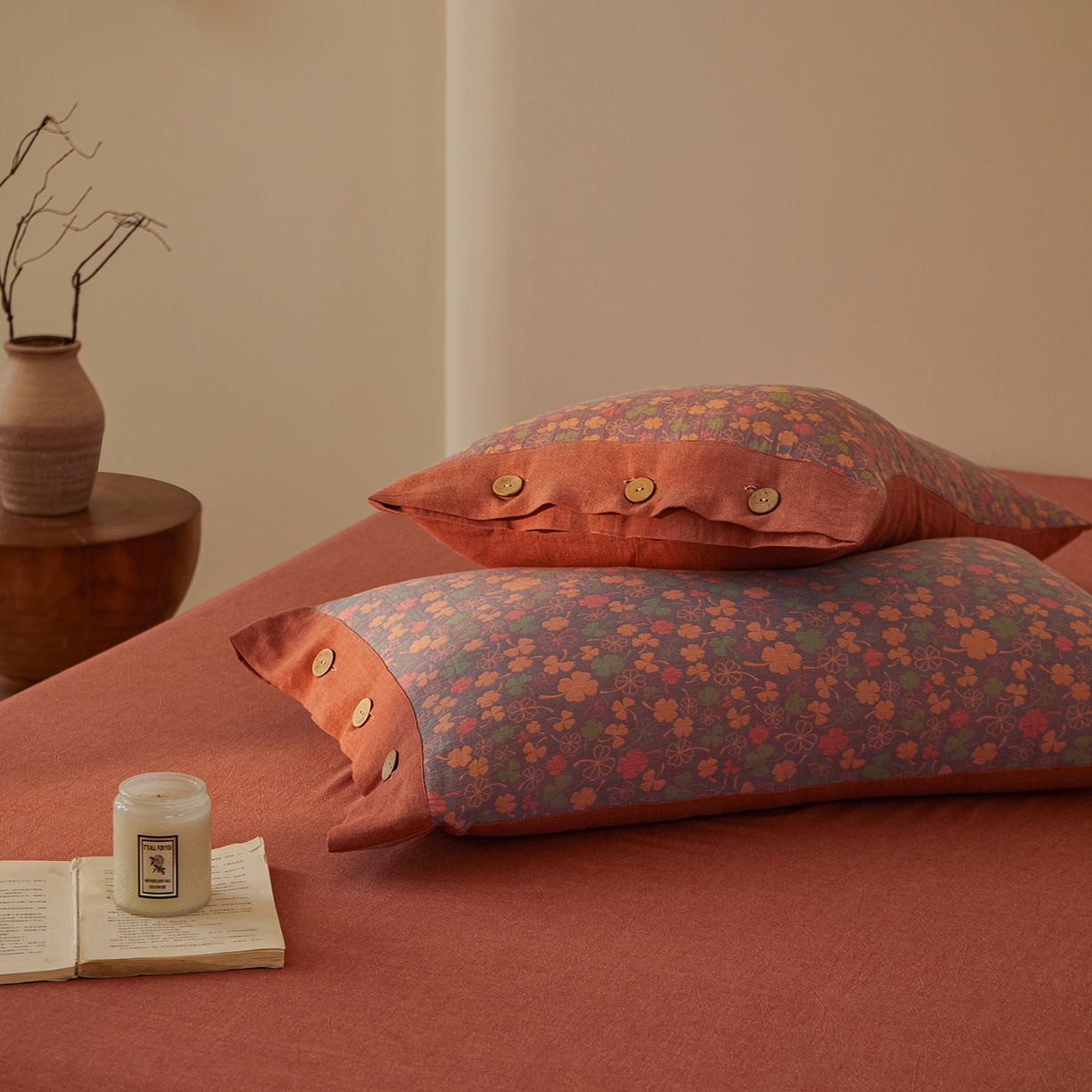 91家纺网 家纺一手货源 找家纺 （总）仰望棉麻双层纱供应链 2026新款全棉色织提花双层纱纽扣款四件套-幸运草