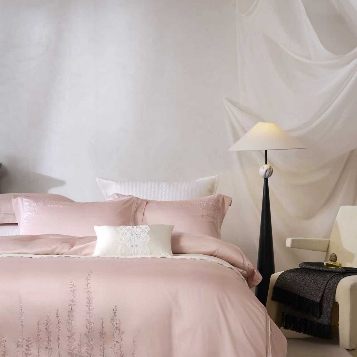 91家纺网 家纺一手货源 找家纺 玖玖爱家纺 2026新款100支长绒棉东方禅意柔奢风极简治愈四件套-漫枝 漫枝-桃思粉