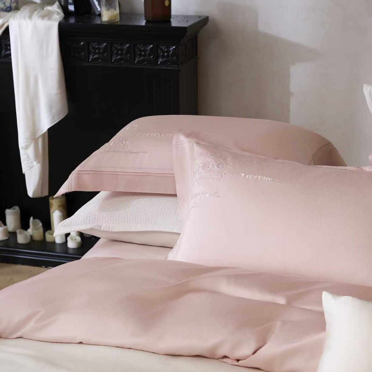 91家纺网 家纺一手货源 找家纺 玖玖爱家纺 2026新款100支长绒棉东方禅意柔奢风极简治愈四件套-漫枝 漫枝-桃思粉