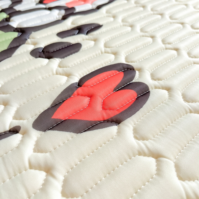 91家纺网 家纺一手货源 找家纺 川悦生活 2026新款大版宿舍凉感丝学生床凉席三件套 哈哈恐龙