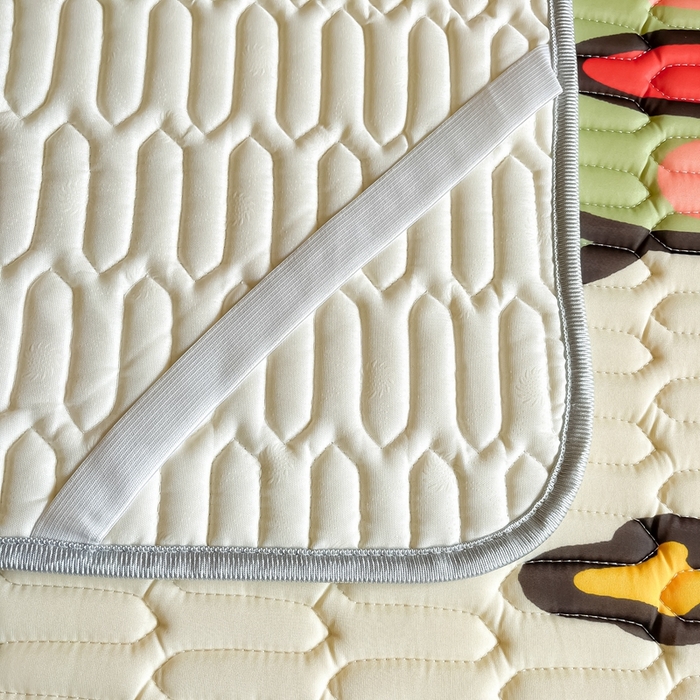 91家纺网 家纺一手货源 找家纺 川悦生活 2026新款大版宿舍凉感丝学生床凉席三件套 哈哈恐龙