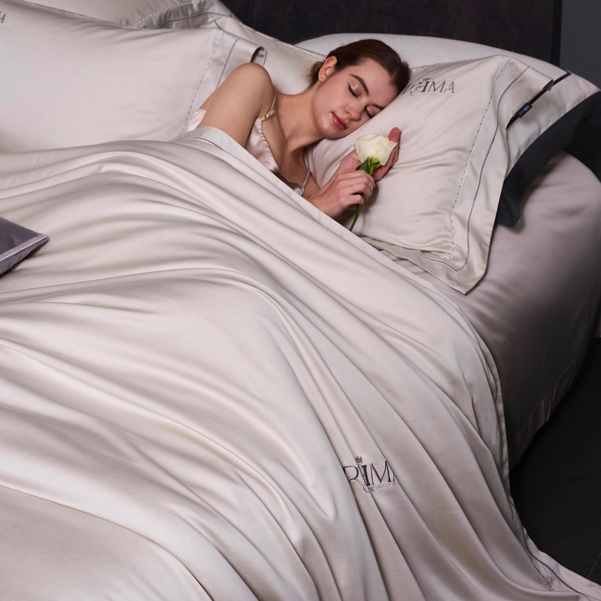 91家纺网 家纺一手货源 找家纺 玖玖爱家纺 2026新款天丝棉麻极简主义四件套 胡桃色