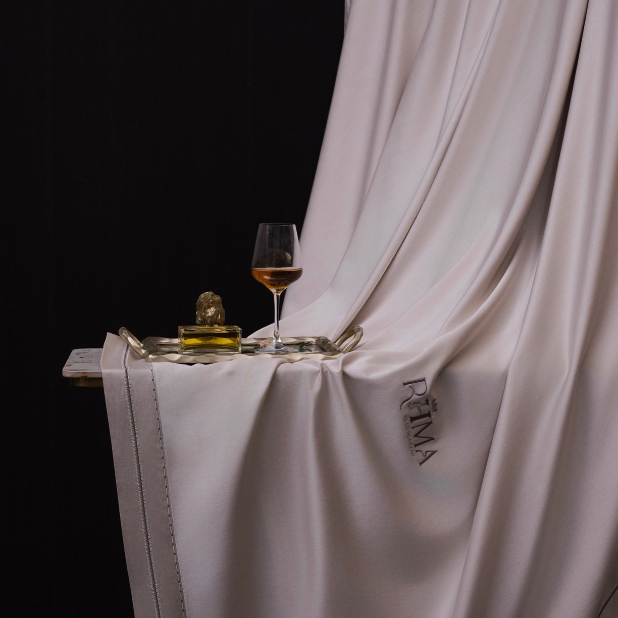 91家纺网 家纺一手货源 找家纺 玖玖爱家纺 2026新款天丝棉麻极简主义四件套 胡桃色