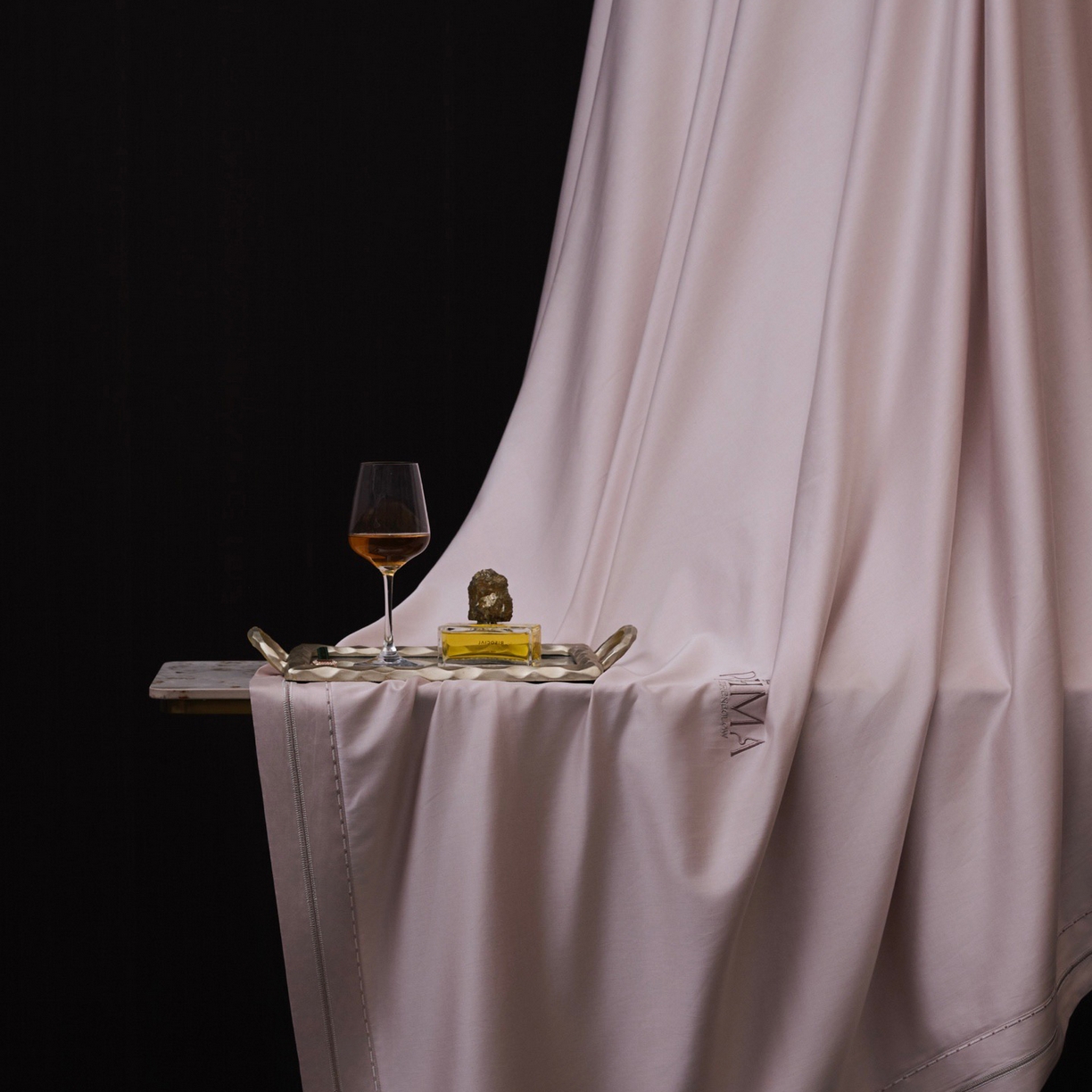 91家纺网 家纺一手货源 找家纺 玖玖爱家纺 2026新款天丝棉麻极简主义四件套 雾粉