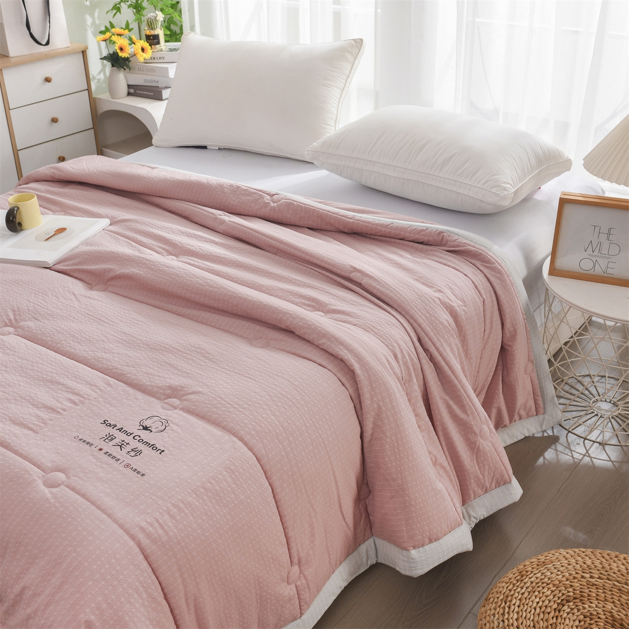 91家纺网 家纺一手货源 找家纺 恋绒家纺 2026春夏新款泡芙纱双层纱泡泡提花皱皱纱夏被夏凉被空调被 豆沙