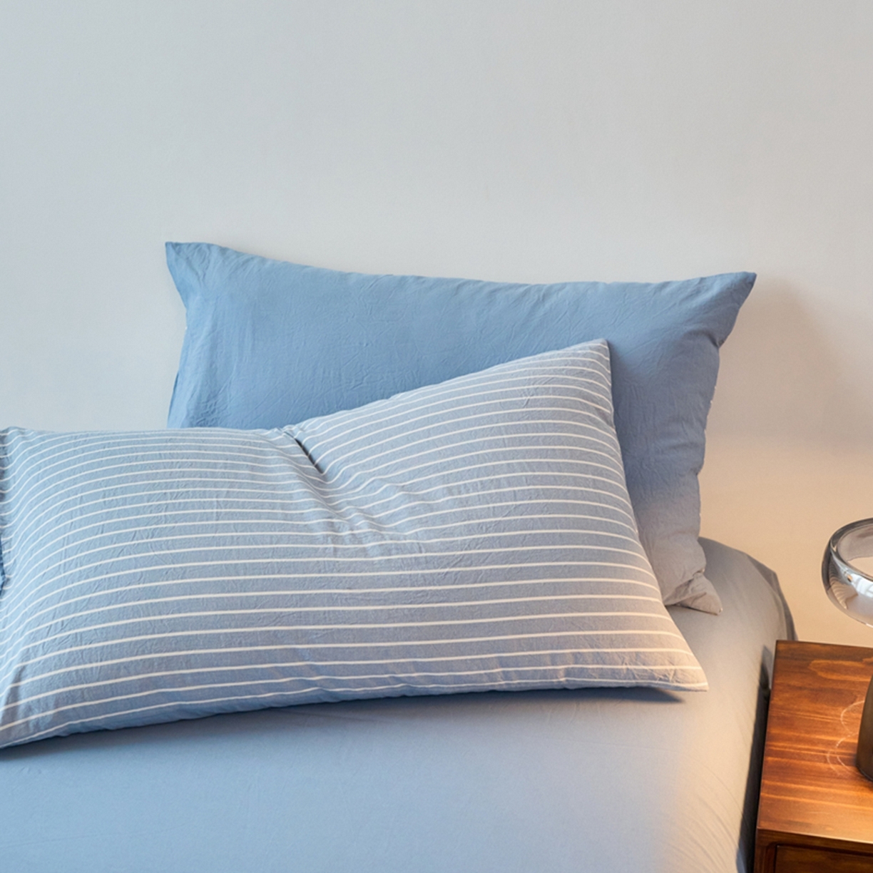 91家纺网 家纺一手货源 找家纺 春皖家纺 2026春夏新款全棉水洗棉单枕套枕套单件单品枕套 素雅-蓝条