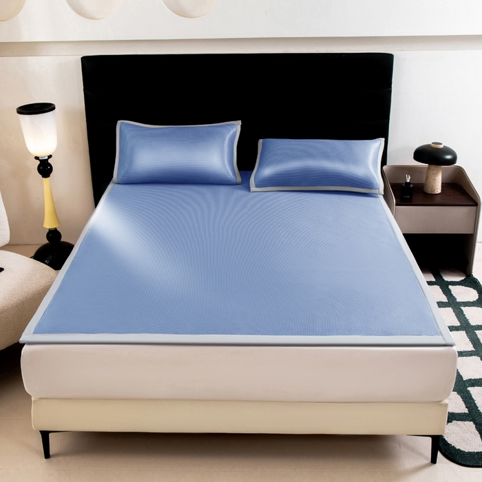 91家纺网 家纺一手货源 找家纺 家喜爱 2026新款碳光冰丝席子三件套加厚复合三明治款冰丝软席平铺席 千鸟格-蓝【复合三明治款】