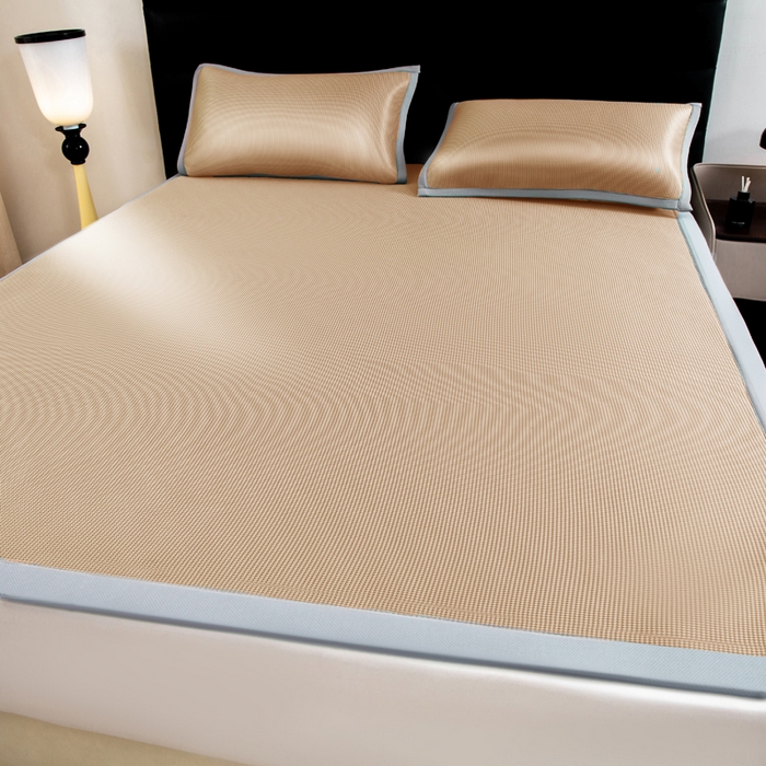 91家纺网 家纺一手货源 找家纺 家喜爱 2026新款碳光冰丝席子三件套加厚复合三明治款冰丝软席平铺席 千鸟格-咖【复合三明治款】