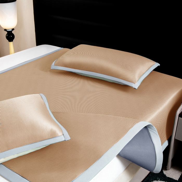 91家纺网 家纺一手货源 找家纺 家喜爱 2026新款碳光冰丝席子三件套加厚复合三明治款冰丝软席平铺席 千鸟格-咖【复合三明治款】