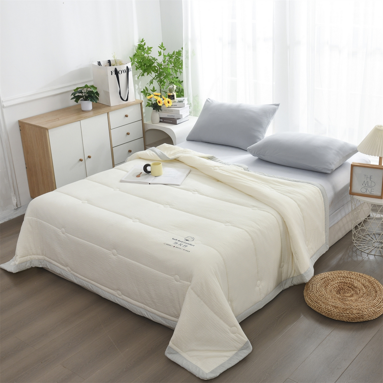 91家纺网 家纺一手货源 找家纺 恋绒家纺 2026春夏新款泡芙纱双层纱泡泡提花皱皱纱夏被夏凉被空调被 米白色