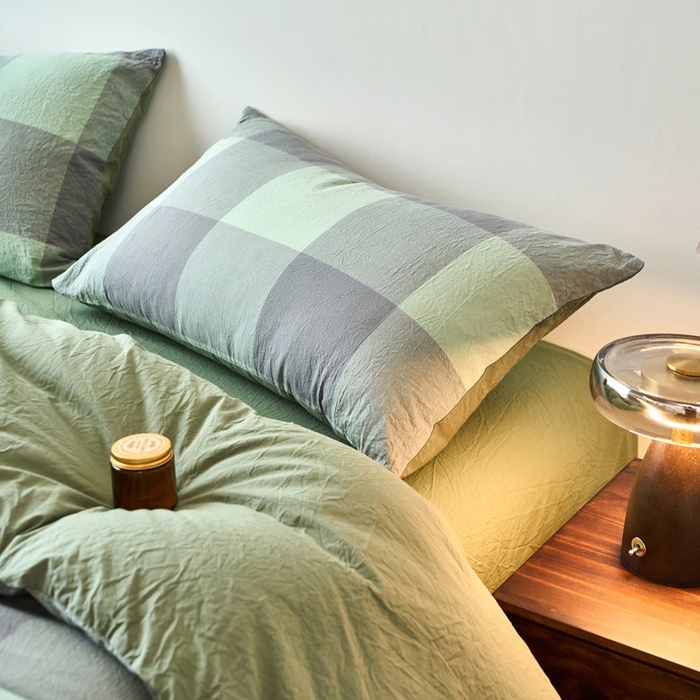 91家纺网 家纺一手货源 找家纺 春皖家纺 2026春夏新款全棉水洗棉单枕套枕套单件单品枕套 素雅-清格