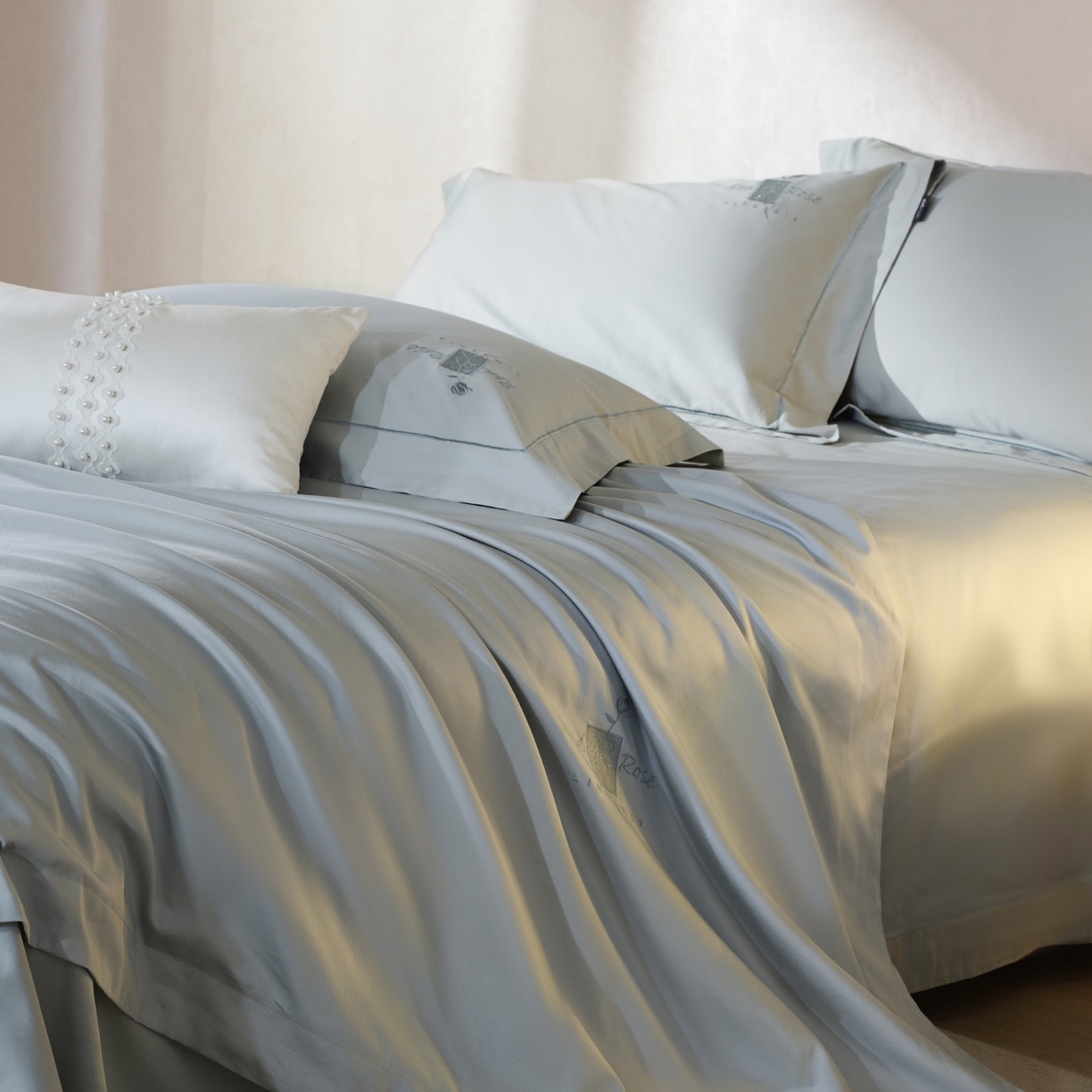 91家纺网 家纺一手货源 找家纺 玖玖爱家纺 2026新款100支奢织黄金长绒棉四件套-玫瑰 玫瑰-海岛蓝