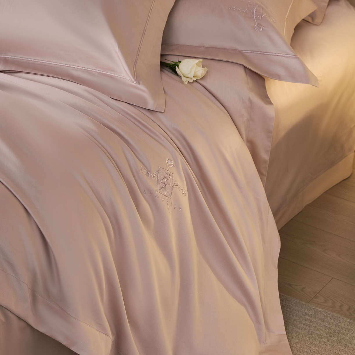 91家纺网 家纺一手货源 找家纺 玖玖爱家纺 2026新款100支奢织黄金长绒棉四件套-玫瑰 玫瑰-珊瑚粉