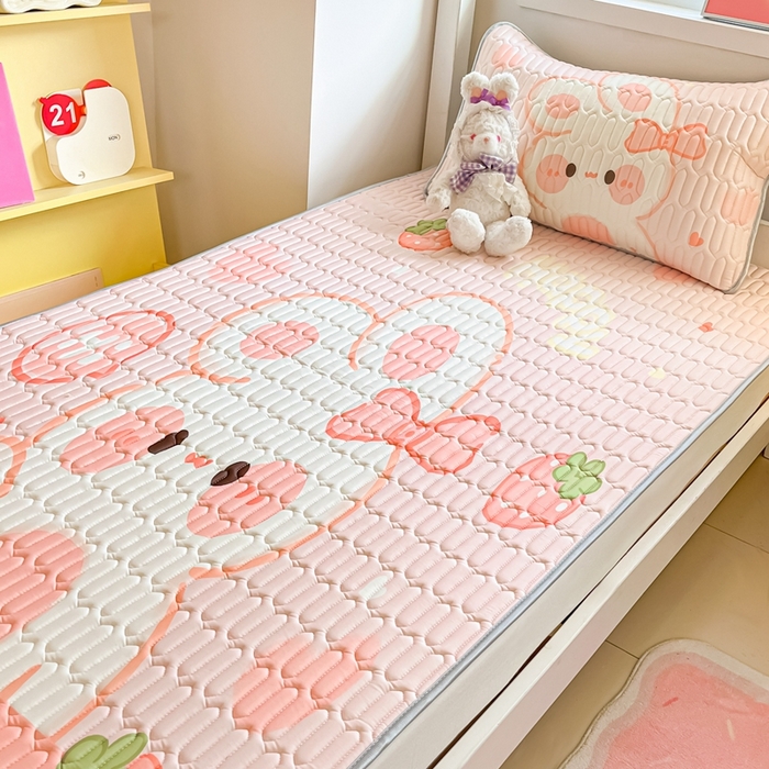 川悦生活 2026新款大版宿舍凉感丝学生床凉席三件套 蜜莓小兔