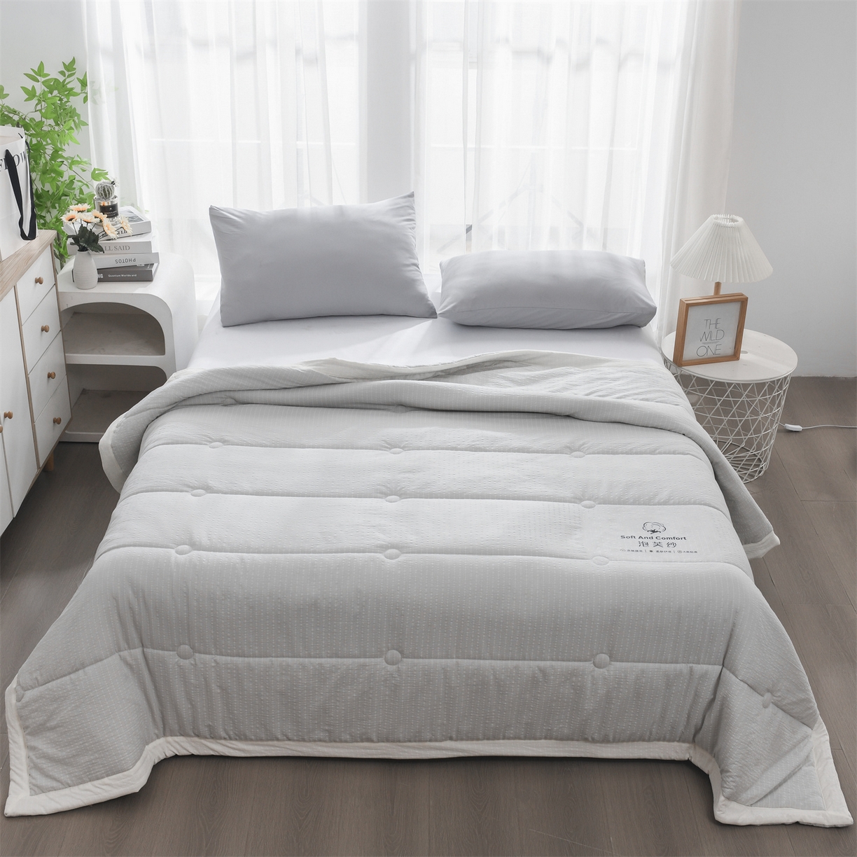 91家纺网 家纺一手货源 找家纺 恋绒家纺 2026春夏新款泡芙纱双层纱泡泡提花皱皱纱夏被夏凉被空调被 浅灰