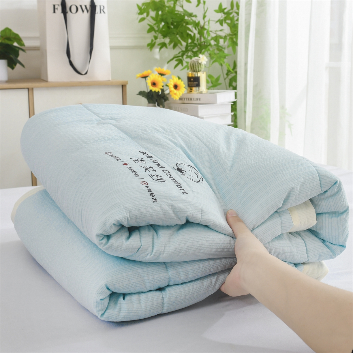 91家纺网 家纺一手货源 找家纺 恋绒家纺 2026春夏新款泡芙纱双层纱泡泡提花皱皱纱夏被夏凉被空调被 浅蓝色