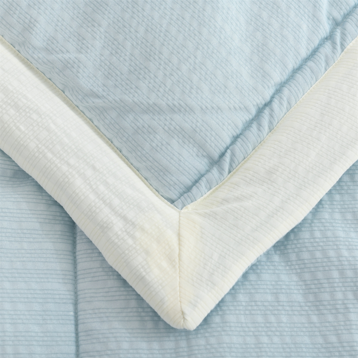 91家纺网 家纺一手货源 找家纺 恋绒家纺 2026春夏新款泡芙纱双层纱泡泡提花皱皱纱夏被夏凉被空调被 浅蓝色