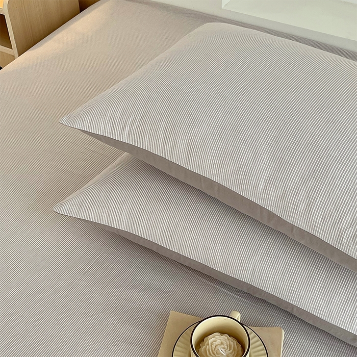 91家纺网 家纺一手货源 找家纺 春皖家纺 2026春夏新款全棉水洗棉单枕套枕套单件单品枕套 细条灰