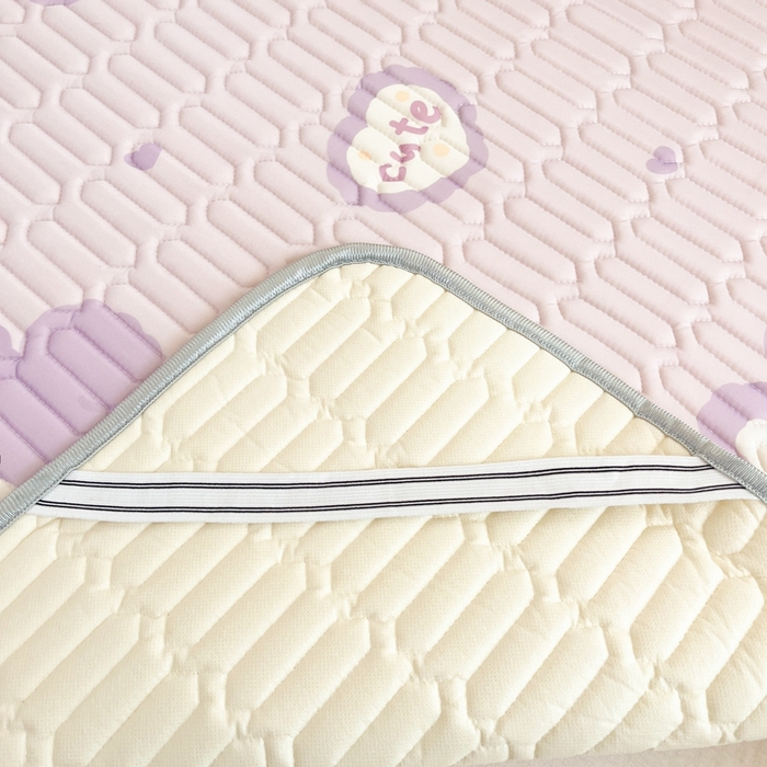 91家纺网 家纺一手货源 找家纺 川悦生活 2026新款大版宿舍凉感丝学生床凉席三件套 软绵兔酱