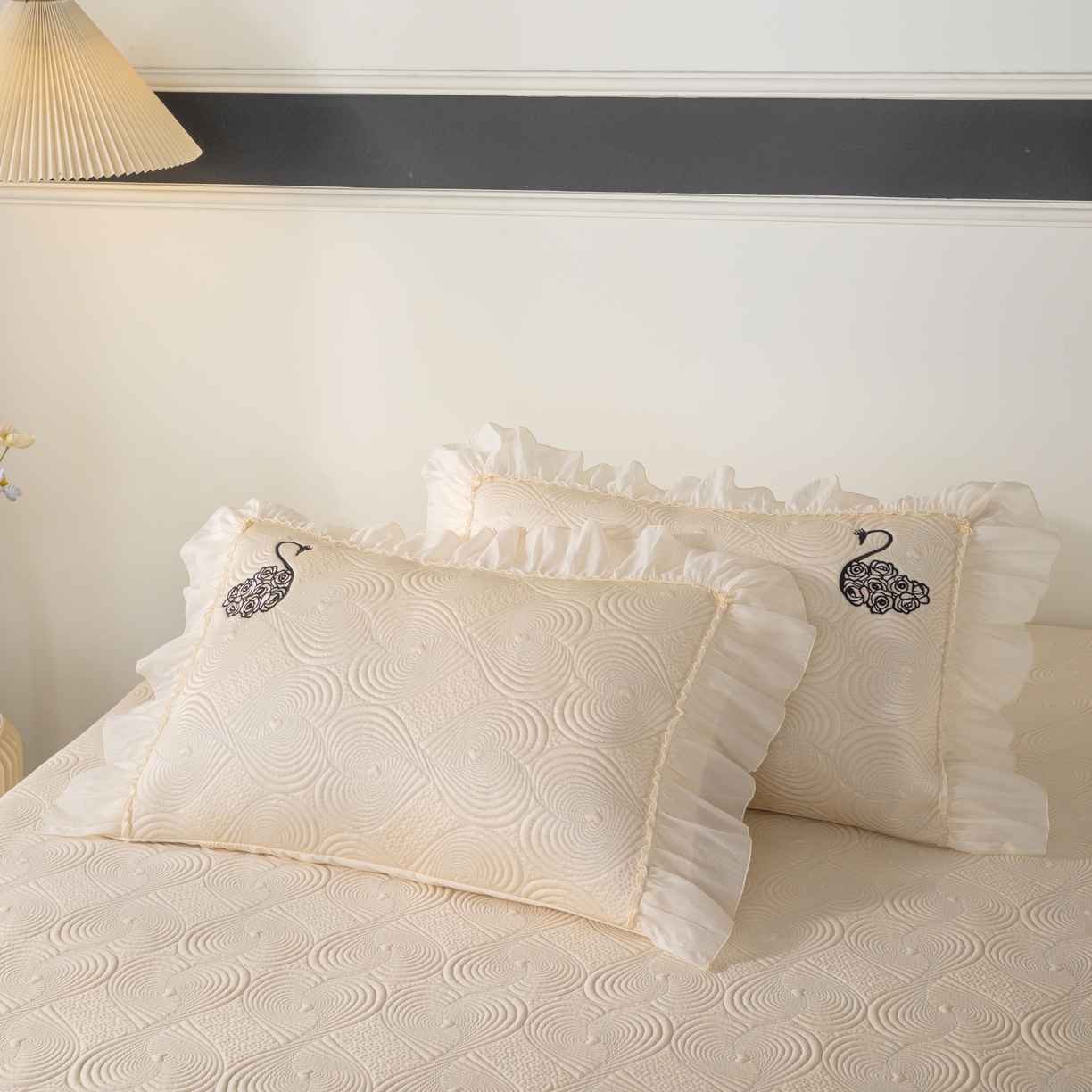 91家纺网 家纺一手货源 找家纺 （总）木兰花 2026新款凉豆豆款PE高分子复合凉感席床盖款凉席三件套-控价228